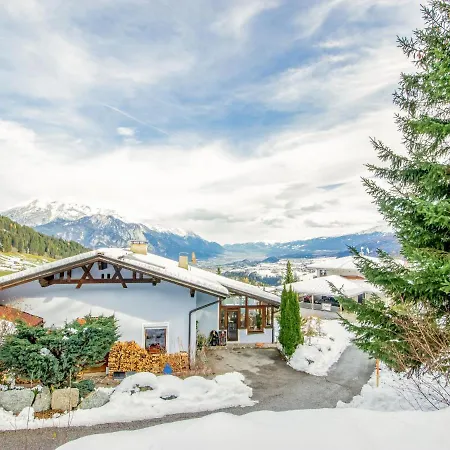 Apartmán Romantik Chalet Karin-2 *